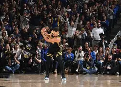 九游体育入口-吉米巴特勒引发追梦格林嘲讽风波